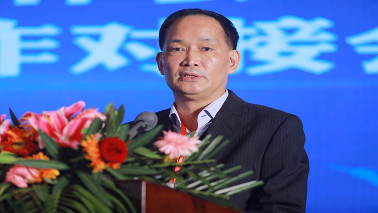 【開放郴州·相約湘臺會】市委副書記、代市長吳巨培為炬神電子點贊，公司董事長楊譓鵬大會發言